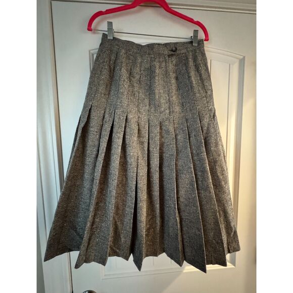 Pendleton Dresses & Skirts - 🩶 Vintage Pendleton Plaid Pleated A-line Wool Skirt USA Made Size S